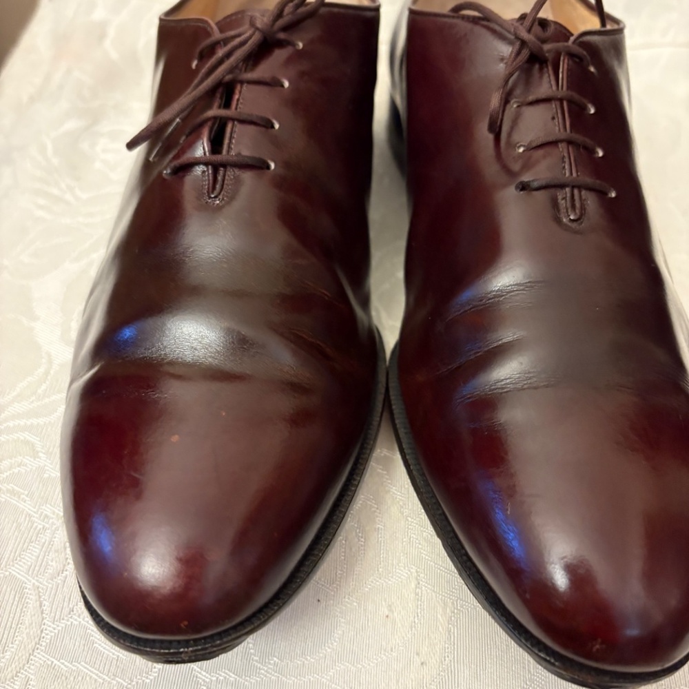 mens dress shoes TACCO. size 9.  Beautiful leather